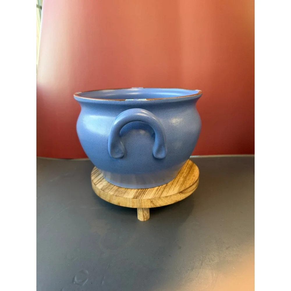 Dansk Mesa Sky Blue Stoneware 2 Qt. Bean Pot with Lid Portugal Ceramic